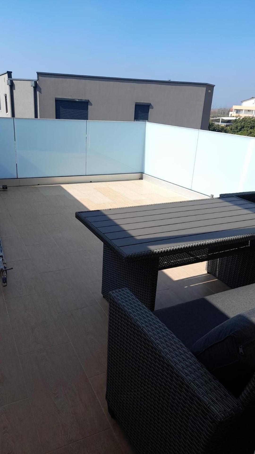 Apartments Donella อูมัค ภายนอก รูปภาพ